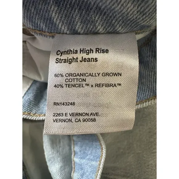 NWT Reformation Jeans Cynthia High Rise Straight Jeans Tahoe Light Wash Blue 23 - Picture 5 of 10